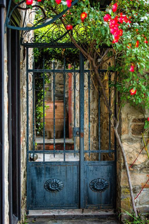 Sithonia Mulberry Houseヴィラ エクステリア 写真